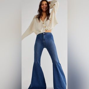 NEW Free People Just Float On Flares